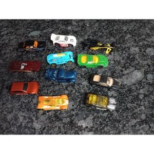 Hot Wheels Lot of 11 1993 - 2004 Separated by year in pictures for Collectors